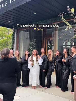 The moment VS the photo 🥂🍾✨  its really so much easier than it looke! #wedding #christmaswedding #champagnepop #bridesmaids 