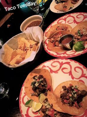 Taco Tuesday 🌮🌮 #fypシ #foryoupageofficiall #tacotuesday #tacos #tacosforthewin #ilovetacos #tacolover #friends #mygirl #girlsdayout #girlsdate #borracha #borrachas #tacostacostacos #foryoupage #girls #girltime #metime #bestfriend #bestie #beautiful #prettygirlseat #prettygirls #hangingout #foodies #chillvibes #funfunfun #bestfriendscheck #bestfriendday #beautifulladies #welovetolaugh #drinksoftiktok #mexicanfood #foodoftiktok #lol #alllaughshere #wewerehere #blackgirltiktok #blackgirlmagic #shopping #alwayseating #restaurantlife #hungryfam #hungry #hangry #foodies #blackgirlluxurytiktok #drinks #blackgirllifestyle #foodontiktok #lasvegastiktok #lasvegas 