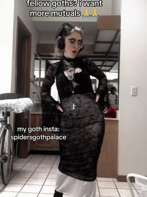 i want more moots before anything happens to this app 🙏🙏 also follow my insta, @/ spidersgothpalace , to see my goth fits & such if this app ever becomes unusable!! #goth#gothfitcheck#gothootd#gothtok#disabledgoth#disabledgoth♿️🖤#floridagoth  