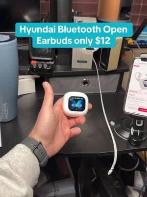 These Bluetooth open earbuds are amazing and have great sound quality! #bluetoothearbuds #earbuds #openearbuds #headphones #hyundaiheadphones #hyundaiearbuds #noisecancelling #noisecancellingheadphones #tech 