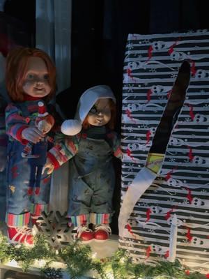 #childsplay #childsplaymovie  #chucky #chuckydoll  #goodguy  #goodguydoll  #tiffany #tiffanydoll  #glen #glendoll   #chuckyfan #chuckycollector #chuckytok #horrorcollector  #santahat #creepmas #creepmasdecor #christmas #fyp 