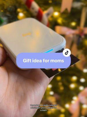 A last minute special gift for a mom 🥹💜 #ivycanonprinter #canoncamera #instantprinter #stickerprinter #christmasgiftidea #firsttimemom #MomsofTikTok #momsoftiktokclub #memorybook #babysfirstchristmas #babysfirstyear 