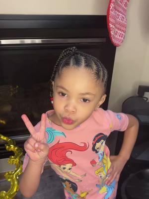 Kids Christmas style❤️ #fyp #foryoupage #feedin #hairtutorial #blowthisup #trending #viralvideo #fypシ゚viral #foryourpage 