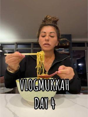 Because everyone has a vlogmas, I have a VlogMUKKAH 😗 #richmom #nyclifestyle #vlogs #alo 