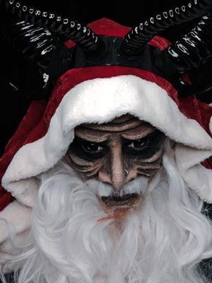 Christmas is here...so is #Krampus  #12daysofchristmas #christmasmakeup #texas #oakcliff #fyp #krisarre #dallas 