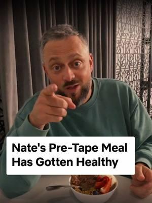 What would your pre-show meal be?? #NateBargatze #standup #comedy #netflixisajoke #comingsoon #relatable @Nate Bargatze 