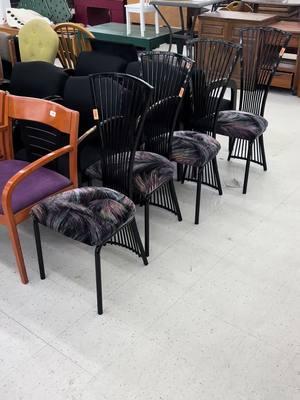 Thrift or pass?! Vintage Black Tube Fan Chairs! Would you buy these or leave them behind?!? Shout it out in the comments!  #midmodmarion #thriftorpass #thriftyshopper #postmodernfurniture #vintagechairs #thriftedfurniture #secondhandfurniture #secondhandfurnitureshop #onlinethriftstore #onlinethrifting #prelovedfurniture #thriftfurniture #homethrift #homeedit #mythriftedhome #thriftshopph #thriftshopping #thriftstoredecor #thriftstorescore #thriftstorehaul #thriftstorejunkie