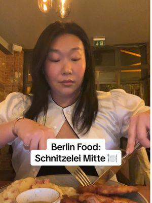 First spaetzel at Schnitzelei-Mitte #berlinfood #schnitzeleimitte 