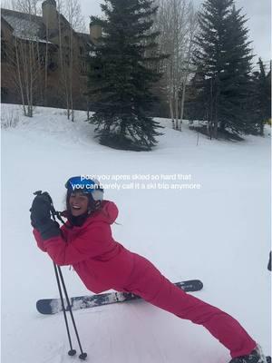 jkkkk u know we still shredded ⛷️❤️‍🔥❄️ @emily! @sydney blandford #traveltok #skitok #telluride #apreski #colorado #skiszn #girlstrip 