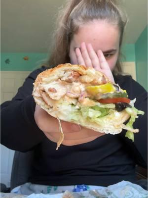 My camera would not focus on the sub 😂 but it was so good!!! Follow all my socials linked in my bio!!! #subway #asmr #mukbang #food #Foodie #chicken #sub #cheese #sauce #chips 