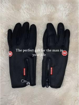 The perfect gift for your dad or boyfriend! These gloves are the best! #waterproofgloves #insulatedgloves #wintergloves #giftsforhim #giftsfordad #giftsforboyfriend #giftsforher #holidayhaul #tiktokshopsale #tiktokshopfinds #besttiktokshopfinds #giftstheylllove 