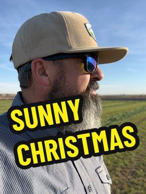 It’s a warm one, Mr. Grinch. #yuma #arizonafarmlife #greenscreenfarmer 