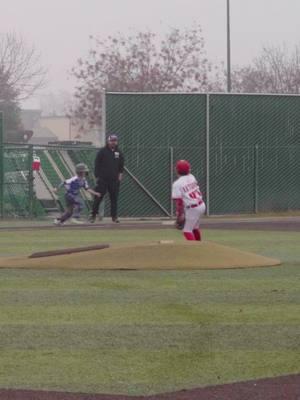 Picked off TWO times!! ⚾ ⚾ #baseball #baseballfunny #baseballplayer #granitepark #fresnoca #fresno559 #micdup