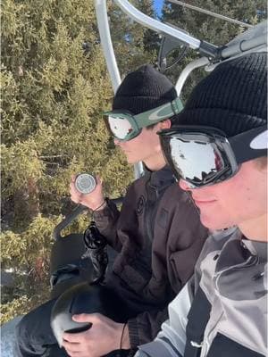 @Ski Vibe ⛷️ #flowbros #snowboarding #snow #moutains 