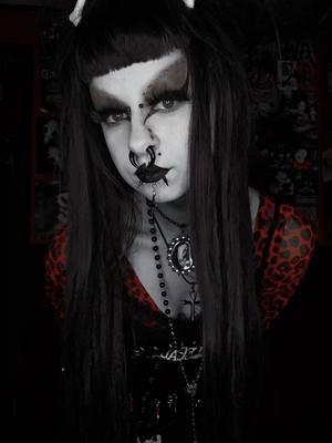 🕺 #front242 #headhunter #gothgirl #gothgoth #makeup #gothmakeup #redandblack #DIY #gothicdecor #maximalism 