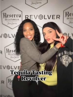 Tequila tastings are no joke 🤪 lol so much fun at Revolver #chicagotiktok #latinacontentcreator #explorechicago #thingstodoinchicago #tequila #tequilatasting #pantalones #patron #cazadores #komos 