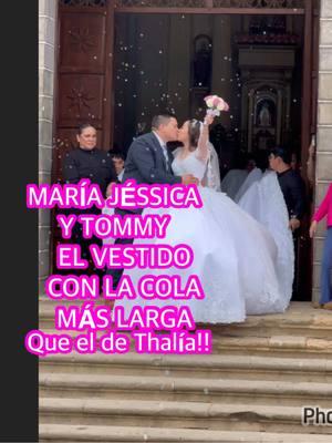 Apoco no Lucia como una Princesa Nuestra María Jéssica???  LE DISEÑÉ EL VESTIDO CON MUCHO AMOR Y CARIÑO por qué ella se mete eso y mucho más, O que opinan??? INFO:713)885-8393.   #mariajjesicaytommy #boda  #novios  #novia  #paratii  #viralvideo  #quinceañera  #quinceañeradress  #tomasbenitezoficial  #tomasbenitezfashiondesigner  #tomasbenitez  #elpadrinodelasquinceañeras 