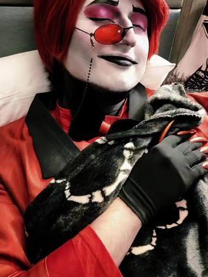 this is quite literally the funniest tiktok I've ever posted- Alastor: @Italiangamer325  #alastorcosplay #hazbinhotel #cosplay #alastor #alastorhazbin #hazbinhotelalastor #holidaymatsuri2024 #holmat2024 #VoxCosplay #VoxHazbinHotel #Cosplay #Cosplayer #HazbinHotelCosplay #HazbinHotel #Vox #HazbinVox #VoxHazbin 