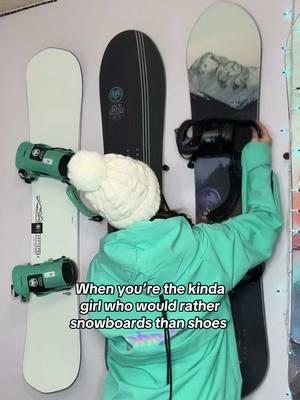 @NeverSummerIndustries for the win 🔥🏂 #snowboard #snowboardgirl #snowboarding #snowboardtiktok #neversummer #neversummersnowboard 