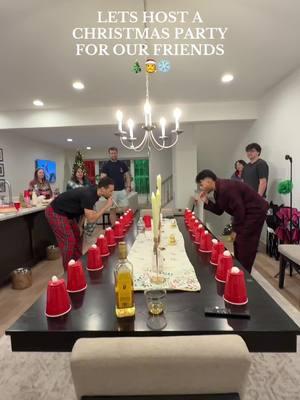 first time hosting a christmas party for our friends🙌🏽 it was so much fun!! #friendsmas #host #christmasparty #partygame #partyideas #dayinmylife 