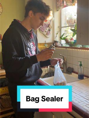 Now we wont have anymore stale chips #bagsealer #spotlightfinds #giftsforher #giftsforhim 