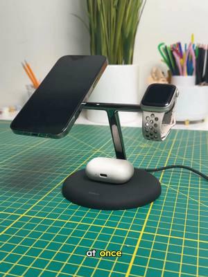 Declutter your workspace this holiday season with the BoostCharge Pro 3-in-1 Magnetic Wireless Charger! 🔋 #belkin #boostcharge #wirelesscharger #chargingstand