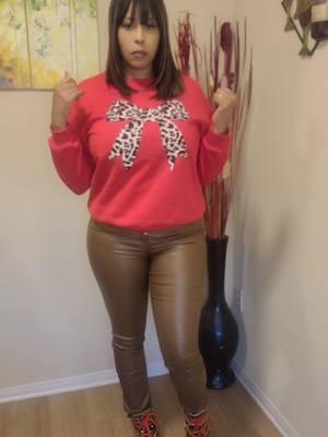 Leopard leopard leopard this sweater is amazing. Simple and cute. Comes in multiple colors. True to size. #leopardprint #leopard #affordable #bowlover #leopardlover #fyp #TikTokShop #sweaterweather #bow 