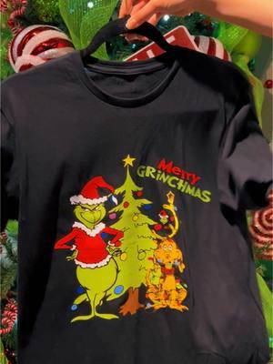 Grinchmas T-Shirts🎄 I#merrygrinchmas #thegrinch #grinchtshirt #customize #happyholidays #christmas2024 #crafty #craftymoms #tiktokcreator #creatorsearchinsights #karene135 