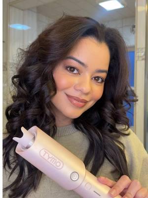 Use code JULISSA40 for 40% off your @TYMO BEAUTY US purchase! Link in bio! 😍 #tymo #tymocurlgo #automaticrotatingcurlingiron #curlingiron #curlstutorial #cordlesshairtool #christmas #christmas2024 #TikTokShop #tiktokshopchristmas 