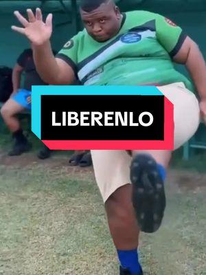 Todo un #9  #liberenlo #vida #vidasana #futbol #fútbol #futboldebarrio #futbolito #futboleros #futbolista #futbolero #delantero #delanteros #houston #tudnradio #tudnradiohouston #tudnhouston 