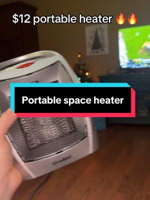 $12 portable heater is sweet and keeps my home nice and cozy  #heater #heat #heatingsystem #portableheaters #cozyhome #midwest #TikTokShop #tiktokmarketplace #tiktokmademebuyit 