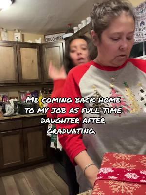 I run a tight ship around here. #mom #MomsofTikTok #daughter #daughtersoftiktok #stepbrothers #willferrell #lipsync #fory #foryoupage #fy #fyp 