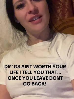 #fyp #fypシ #fypage #fyppppppppppppppppppppppp #drgs #aintworth #yourlife #dontgoback #sober #sobriety 