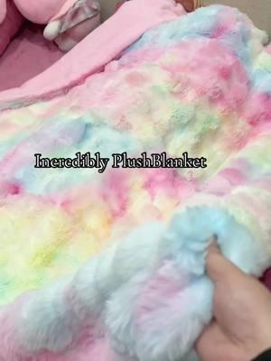 I get so excited for soft cozy blankets #cozyblankets #softblanket #blankets #rainbowblanket #colorfulblanket #tiktokshopcybermonday #tiktokshopholidayhaul #tiktokshopholidaydeals  #warmblanket