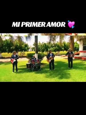 #miprimeramor #hermanosbandadesalamanca #norteñas #musica #mexico🇲🇽 #norteñitas #buenosdias #primeramor #vivamexico #viejitasperobonitas 