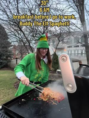 #christmas #christmastiktok #buddytheelf #christmasbreakfast #blackstone #blackstonegriddle #blackstonegriddlecooking #blackstonecooking #makebreakfastwithme #breakfast #webergrills #webergrill 