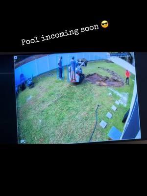 Things we do in winter in FL- get ready for summer! 🤩😎☀️☀️👙🌴🏝️🌊🔥 #pool #florida #newhouse #incoming #beforeandafter #laurasversion321 #fabulouslifeoflala 