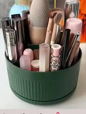 Great storage item! #makeup #makeupbrushholder#organized #organization #tiktokshopblackfriday#TikTokShopCyberMonday 