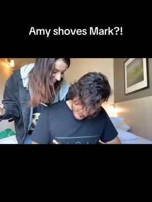 I would take that badge any day  #markiplier #markiplieredit #markiplieredits #amyplier #amyiplier #amyiplieredit #amynelson #peebles #planetpeebles #planetpeebs #iceddorkroast #iceddarkroast #unusannus #amynelsonedit #iceddorkroastedit #iceddarkroastedit 