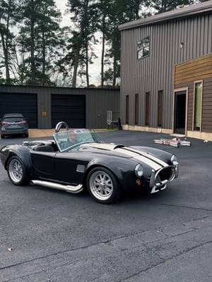 One of the most iconic cars in American history… 🐍 #shelby #cobra #cars #collection #carcollectors #shelbycobra #classiccars #americana #iconic @SE Auto Solutions 