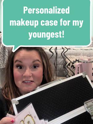 #creatorsearchinsights personilized gifts for her! Makeup up case for my youngest! #personilized #giftsforher #makeupcase #daughtergifts #girlythings #girlytok #DIY #crafty #craftymoms #girlgifts 