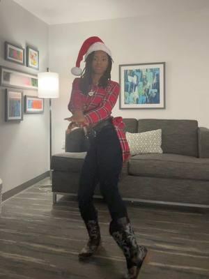 Merry Christmas eve from ya favorite Country girl 🧑🏽‍🎄 #taycheesy #smooth #countrygirl 