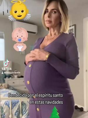 Christmas gift 🎁 #enamoradademi #fallowers #fypシ゚viral #fallow #pregnant #viralvideo #funnyvideo #bromas #fyp #