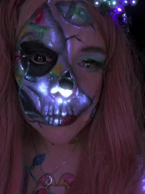 #myskulllook #halfskull #makeup #forfun #GlowUp 