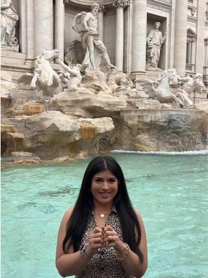 Living my Lizzie McGuire dreams 🤍 #humor #fyp #lizziemcguire #lizziemcguirerome #trevifountain 