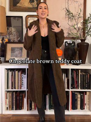 The perfect chocolate brown coat 😍 #winteroutfit #winteroutfitideas #winteroutfitinspo #winteroutfitidea #tiktokstyle #tiktokshopmademebuyit #wintercoat #teddycoat 