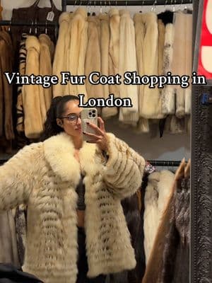 Building my capsule wardrobe and I found the perfect winter fur coat 🥹  @Vintagefurgarden in Notting Hill had so many beautiful options! 🧥 Prices range from €300-€2k + & in amazing condition. Address: 82 Portobello Rd, London W11 2QD, United Kingdom S/O to my friend @Nelcie S. for recommending 🫶🏽 #london #nottinghill #vintage #vintageshop #furcoat #winterfashion 