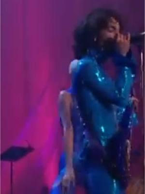 "She's Always In My Hair," live from Rave Un2 The Year 2000. 💜 #Prince #NYE #2000 