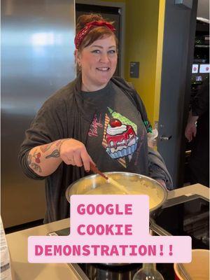 We were invited to Google’s Austin HQ by the amazing Chef Matthew Melton to put on a holiday cookie demonstration!! We were welcomed with open arms and eager students ready to get their decorating on. Talk about a Christmas wish come true!  #paigesbakehouse #roundrocktexas #bestofroundrock #teambuilding #bakerylife #austintexas #womanownedbusiness #customcakes #customcookies #supportsmallbusiness 