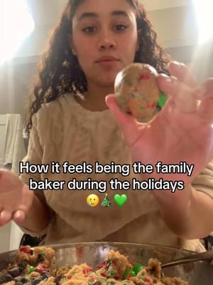 Nothing like baking 500 cookies to end the year 🥲😂 tis the season! #Tiktok #fyp #christmastok #christmascookies #cookietok #christmas #dezsdelights #baking #holidaygoodies #bakedgoods #homemade #holidaygoodies #wehavefoodathome #chocolatechipcookies #familybaker #baker #tistheseason 